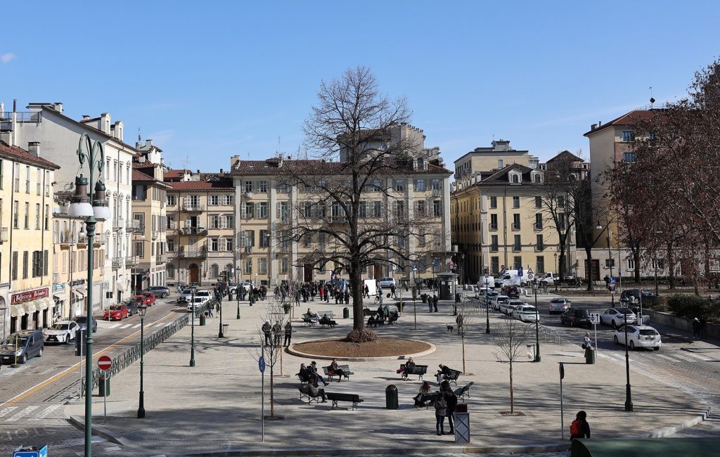 Raccolta differenziata: prosegue l’introduzione del porta a porta integrale nel centro storico di Torino